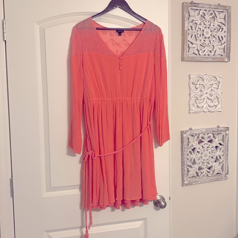Peach 🍑 Lace Chiffon Dress with Belt